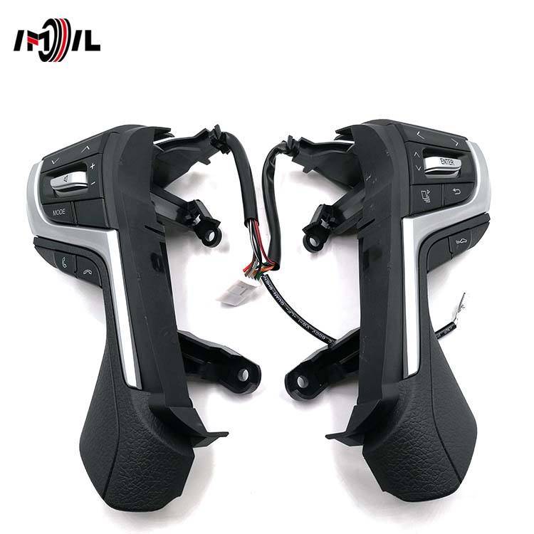 Steering wheel trim switch