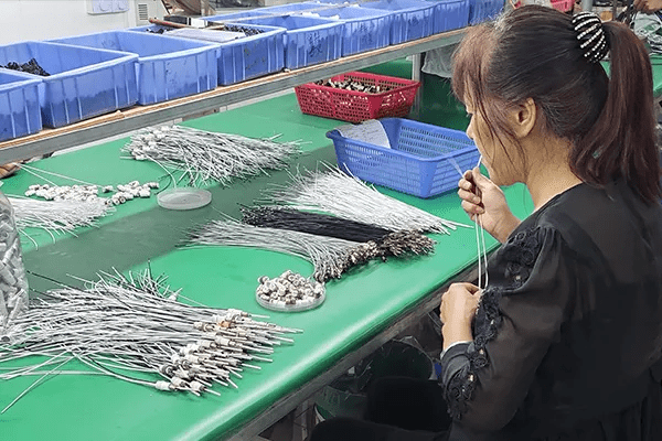 Install insulating ceramics